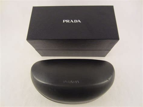 prada brillen etui